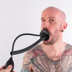 Rubber Fetish Baillon Tube Gonflable Latex -Vestiaire Fetish Soldes 2023 baillon tube gonflable latex 2