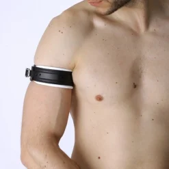 Bruthal Gear Brassard Boucle Cuir -Vestiaire Fetish Soldes 2023 brassard boucle cuir 19