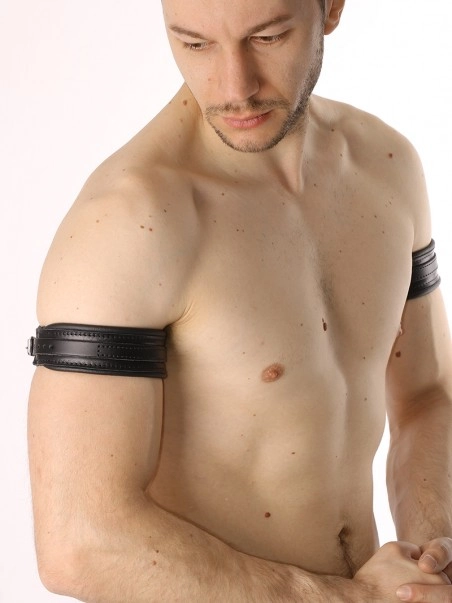 Bruthal Gear Brassard Boucle Cuir 3 Bruthal Gear Brassard Boucle Cuir