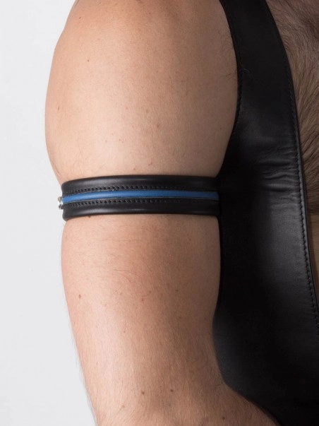 RoB Accessoires Brassard Cuir Ajustable 5 RoB Accessoires Brassard Cuir Ajustable – Image 3