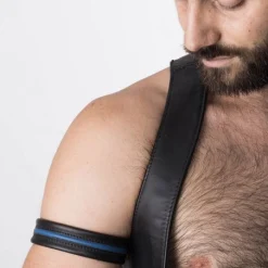 RoB Accessoires Brassard Cuir Ajustable 10 RoB Accessoires Brassard Cuir Ajustable -Vestiaire Fetish Soldes 2023 brassard cuir ajustable 3