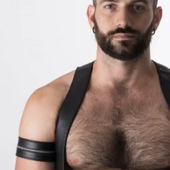 RoB Accessoires Brassard Large Ajustable Pressions 14 RoB Accessoires Brassard Large Ajustable Pressions -Vestiaire Fetish Soldes 2023 brassard large ajustable pressions 30