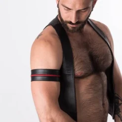 RoB Accessoires Brassard Large Ajustable Pressions -Vestiaire Fetish Soldes 2023 brassard large ajustable pressions 51