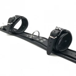 The Red Collier Menottes De Retenue -Vestiaire Fetish Soldes 2023 collier menottes sm 2