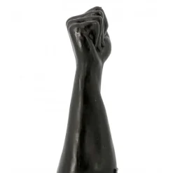 Domestic Partner Gode Fist Of Victory 26 X 8 Cm 8 Domestic Partner Gode Fist Of Victory 26 X 8 Cm -Vestiaire Fetish Soldes 2023 gode fist of victory 2