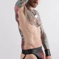 Rob Jockstrap Zippé Bandes Rouges Cuir -Vestiaire Fetish Soldes 2023 jockstrap zippe bandes rouges cuir 2