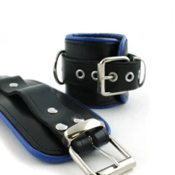 RoB Accessoires Menottes Cuir Chevilles Bords Bleus -Vestiaire Fetish Soldes 2023 menottes chevilles bords bleus cuir 2