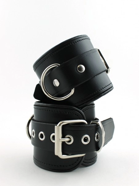 RoB Accessoires Menottes Cuir Chevilles 3 RoB Accessoires Menottes Cuir Chevilles