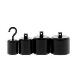 The Red Set De 4 Poids + 1 Pince 17 The Red Set De 4 Poids + 1 Pince -Vestiaire Fetish Soldes 2023 set de 4 poids 1 pince 4