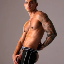 Locker Gear Short Chaps Watch It Hard -Vestiaire Fetish Soldes 2023 short locker gear fetish 7